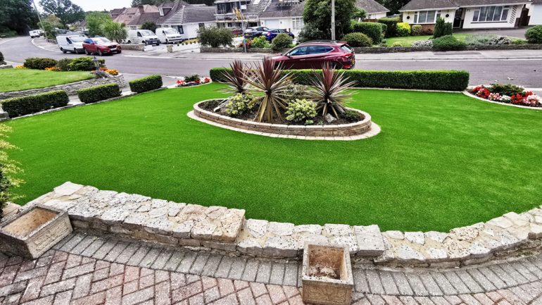 Transform your garden with artificial grass