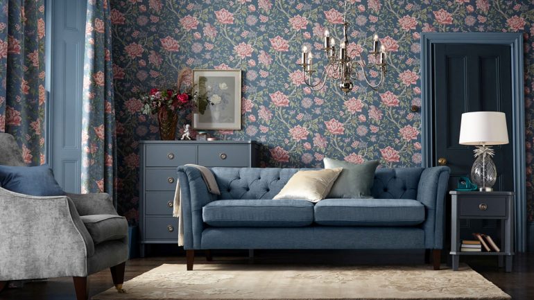 It’s all about full-bloom florals in decor this season